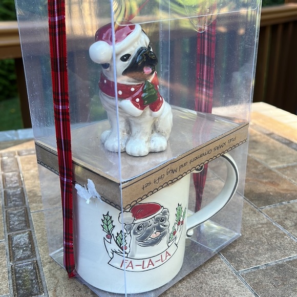New 2020 Blue Sky pug Christmas ornament paired with FA-LA-LA Mug. Gift boxed - Picture 8 of 8